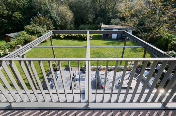 04-07-balkon-pergola